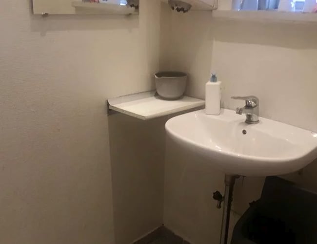 Erhvervsejendom i Kastrup - ejer ejendomme tilsalg - Lejeindkomst om året: 177.428 kr.