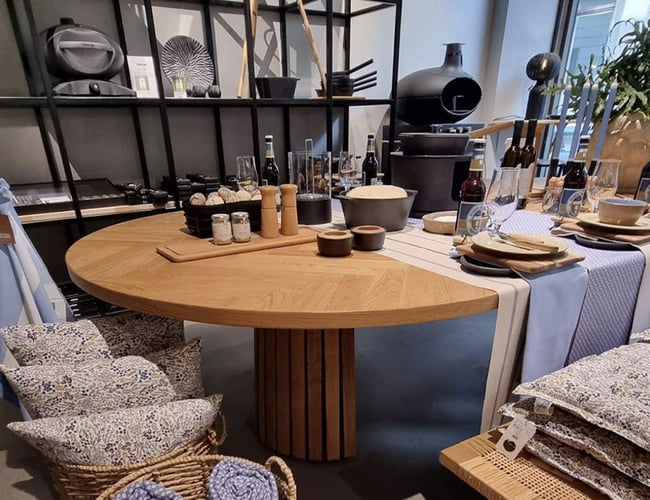Bliv ejer af dit eget danske møbelbrand 