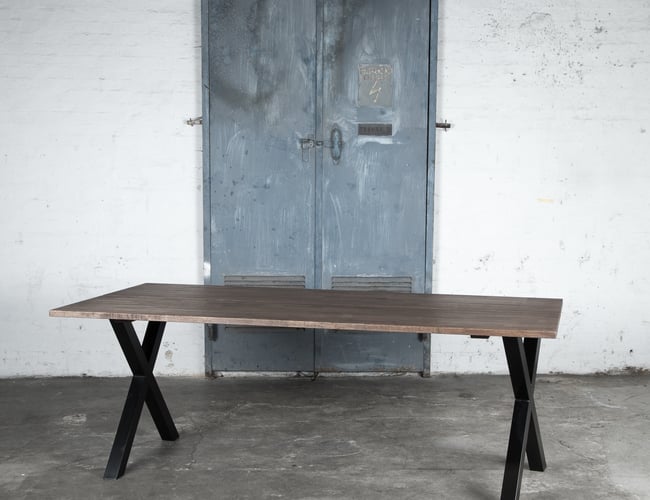 Designbystorm - Produktionsvirksomhed af flotte kvalitets plankeborde og lign. i nordisk design