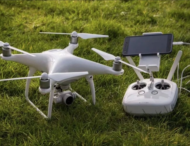 Dronevirksomhed indenfor bygge -og anlægsbranchen med aktive kunder - Overskud på 174.900 kr. 2019