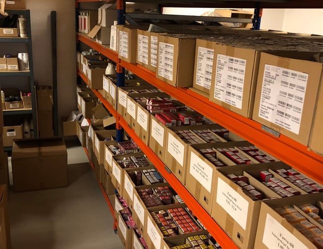 Lagerkosmetikken.dk salg af hårfarver samt tilbehør - Omsætter passivt for 3500 til 4500 kr. per måned - 1050 nyhedsbrev læsere