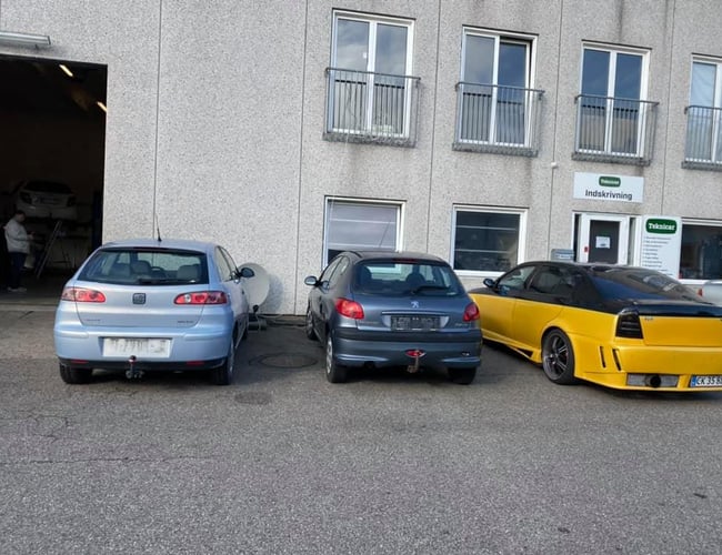 Stort velkørende autoværksted beliggende i Taastrup til salg