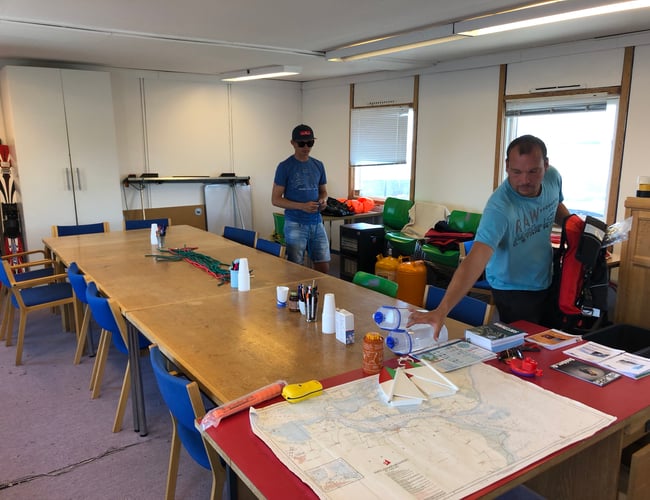 nauticmarine.dk - Unikt beliggende dykkercenter med stort kundegrundlag i Greve