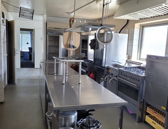 Nykroen forpagtes bort - mulighed for forkøbsret.