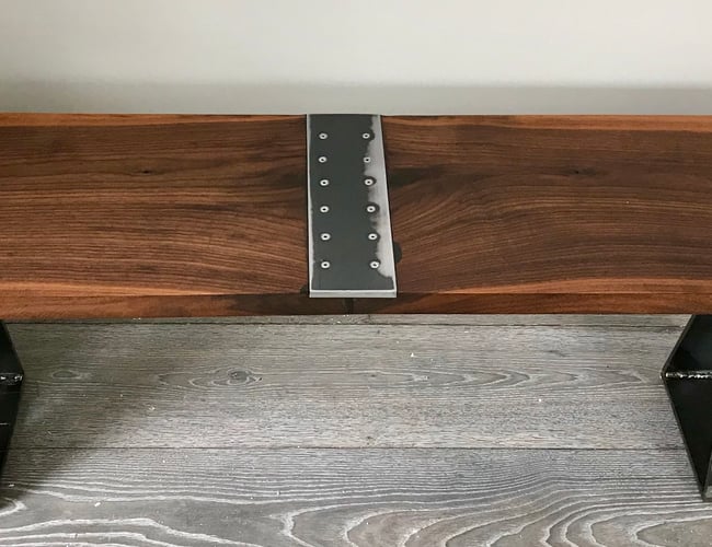 2 år gammel virksomhed hvor der medfølger stort varelager for ca. 50.000 kr.