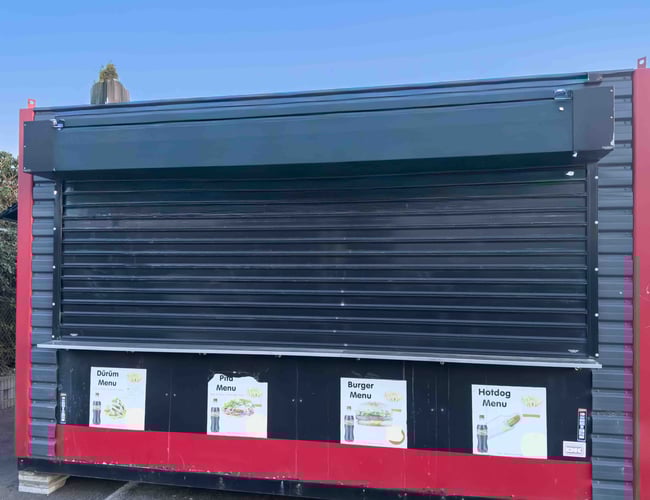 Shawarma/pizza/Sandwich hus/køkken (skal flyttes fra nuværende lokation))