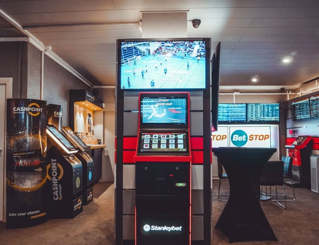 [AKUT SALG) Byens bedste Sportsbar med spillehal midt i Horsens 