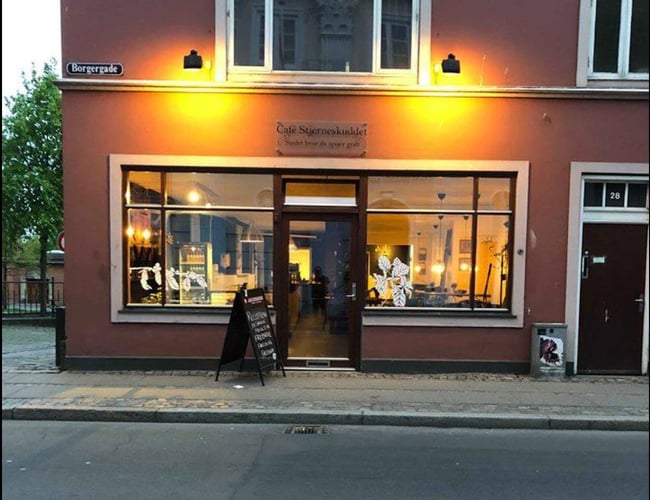 Café Stjerneskuddet i Horsens til salg - Omsætning pr mdr 90-120.000 kr. - Midtjylland