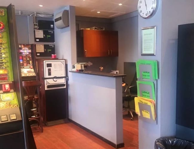 Erhvervsejendom i Kastrup - ejer ejendomme tilsalg - Lejeindkomst om året: 177.428 kr.