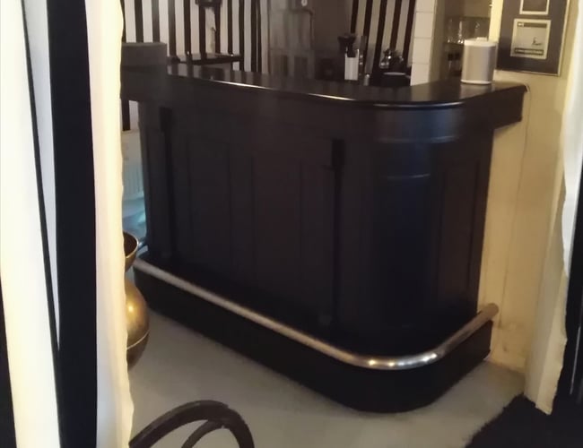 Afståelse - Meget attraktiv frokost Restaurant på bedste lokation i København