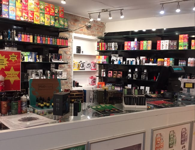 Butik med billig husleje centralt på østerbro sælges/afstås