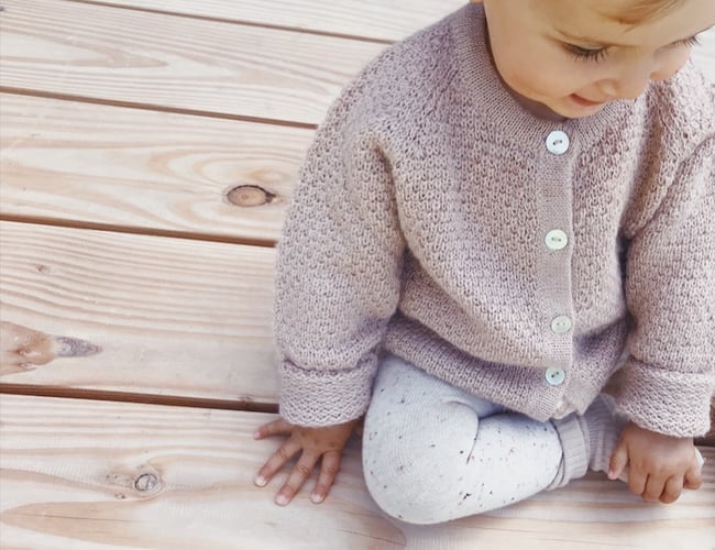 Internationalt bæredygtigt børnetøjsmærke med webshop til salg - Omsætning på 160.000 kr. 2018