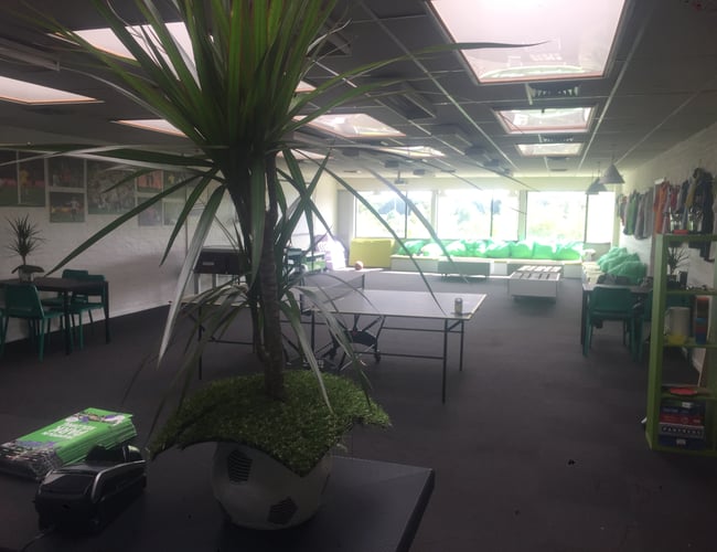 Indendørs fodboldmekka - med indgåede partnerskaber og samarbejdsaftaler