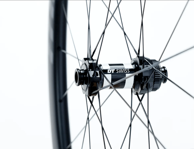 Miles Cycling – anerkendt webshop – eget brand – carbonhjulsæt – stort potentiale