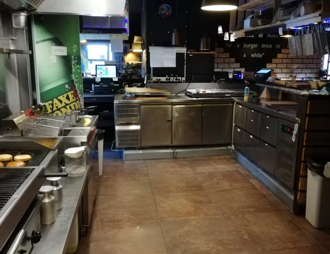 Restaurant til afståelse med god placering i Herning