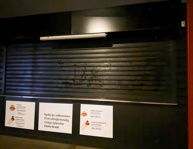 Shawarma/pizza/Sandwich hus/køkken (skal flyttes fra nuværende lokation))