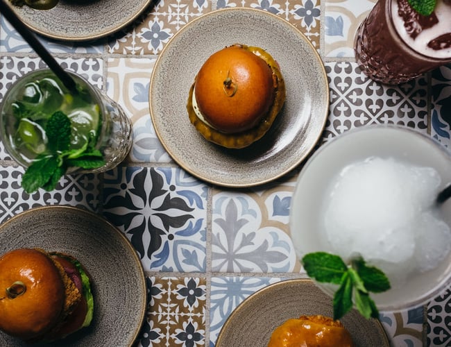 Burger & Cocktailbar i Sønderborg med omsætning sælges