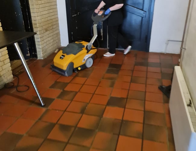 Partner søges (50%) til Etableret rengøringsfirma med stærkt fundament. 