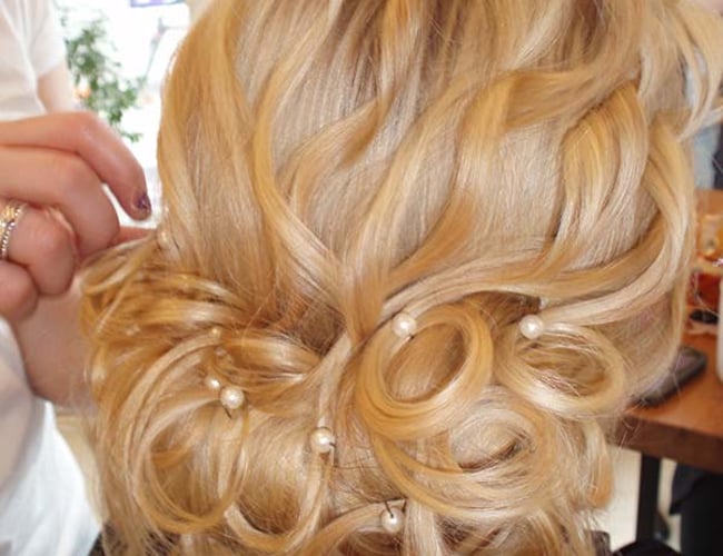 Uddannelses koncept indenfor Stylist og Makeup artist  NB: Revideret pris!!