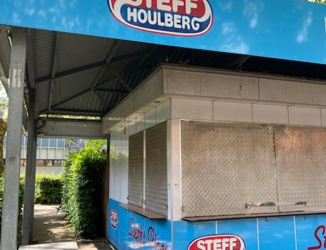 Unik og charmerende grillkiosk sælges til højestbydende