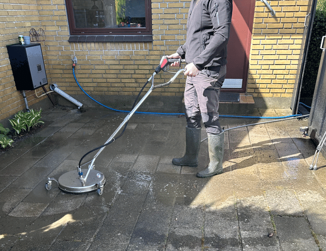 Etableret fliserens virksomhed med stort potentiale