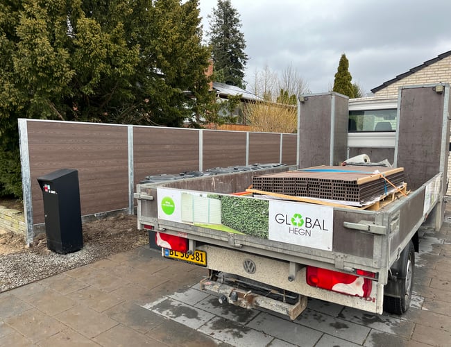 Komposit hegns firma. 