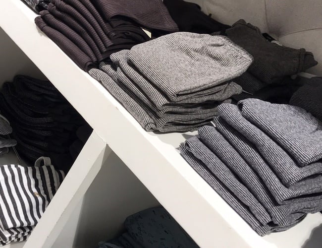 Attraktiv børnetøjsforretning med webshop - 4 mio kr. i omsætning - eksklusive indkøbsaftaler