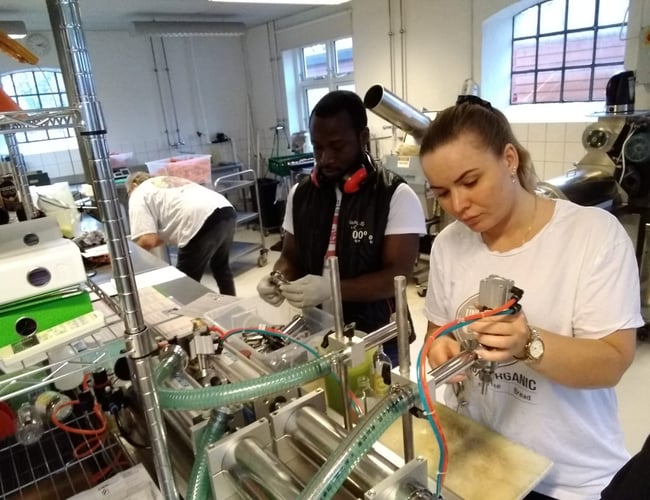 Juice Produktion, Udstyr, Koncept, Brand og Website  