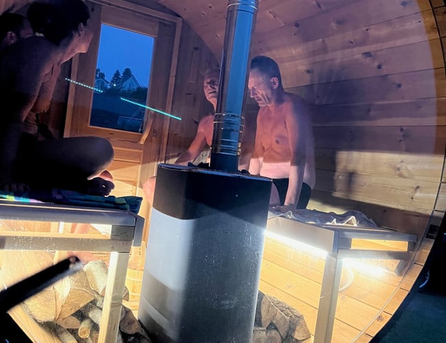 Outdoor Sauna & Spa