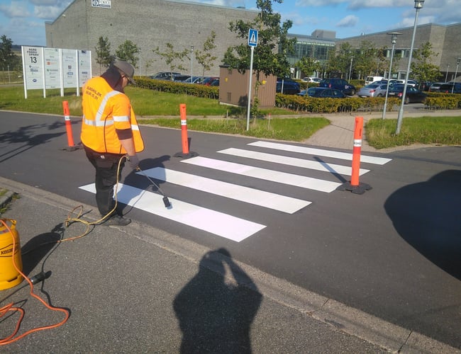 Etableret vejvedligeholdelsesfirma - asfaltreparation og vejstriber. Stort potentiale for bedre indtjening 