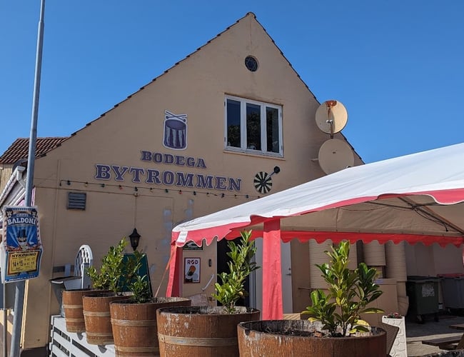 BYTROMMEN BODEGA I NYKØBING SJÆLLAND
