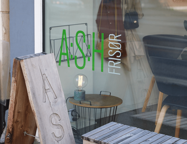 Populær frisørsalon med stort kundekartotek på Frederiksbjerg, Aarhus.