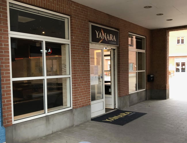 Vandpibe café på gågaden til Køge torv - Vestergade 32a. 4600 Køge