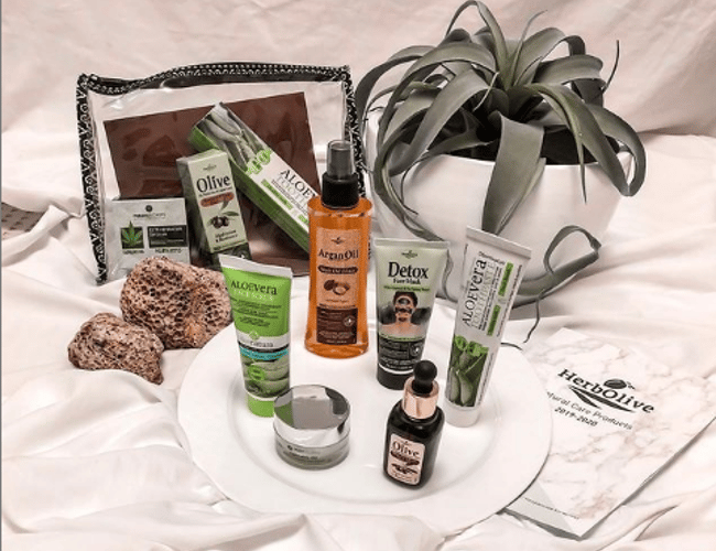 Igangværende Webshop med salg af de kendte Aloevera Barbadensis produkter.