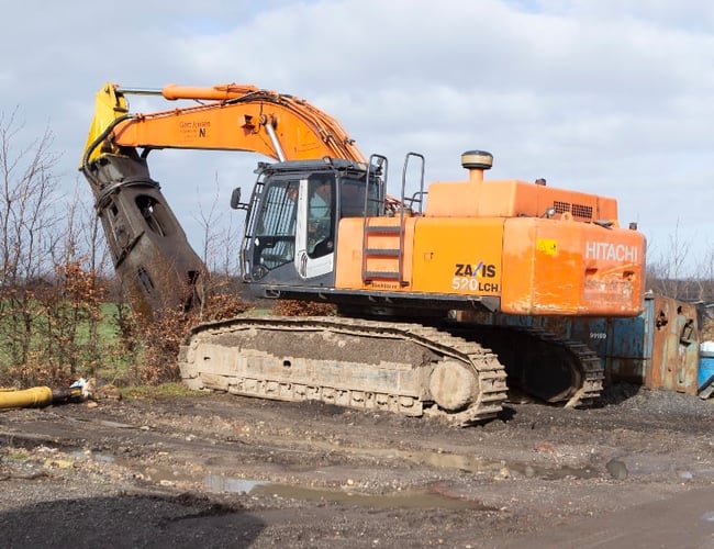 Etableret Skrothandler med metpro hammermill shredder - Skrot fra både virksomheder, kommuner, affaldsselskaber og private. 