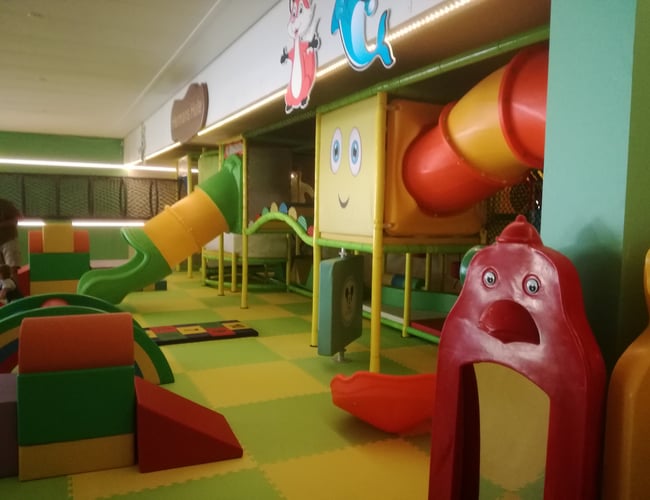 Start legeland se www.legelandsudstyr.dk  