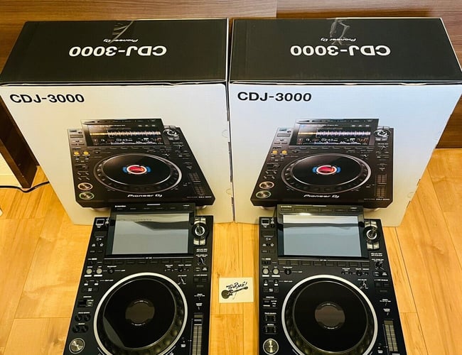 Pioneer DJ XDJ-RX3, Pioneer XDJ-XZ , Pioneer DJ OPUS-QUAD, Pioneer DJ DDJ-FLX10, Pioneer CDJ-3000, Pioneer DJ DJM-A9 , Pioneer CDJ-2000NXS2, Pioneer DJM-900NXS2, Pioneer DJ DJM-V10-LF , Pioneer DJ DJM-S11