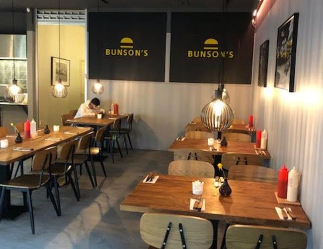Bunsons burger - Velplaceret burger & steakhouse sælges nu i Hadsund. 