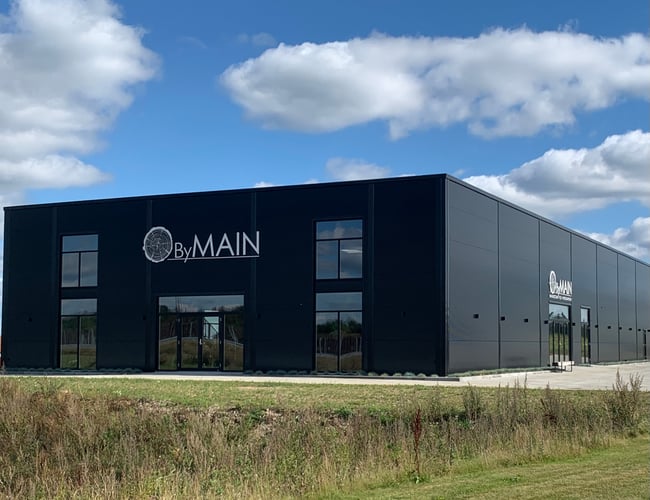 Succesfuld møbelvirksomhed med stærkt brand og høj vækst sælges