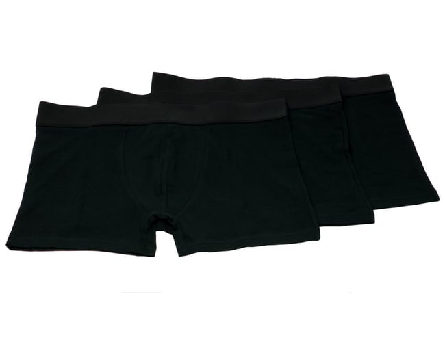 Salg af varelager med sokker og underbukser