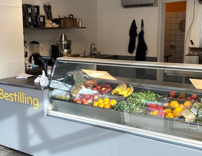 Udlejningsejendom til salg - Restaurant med takeaway - 75 kvm