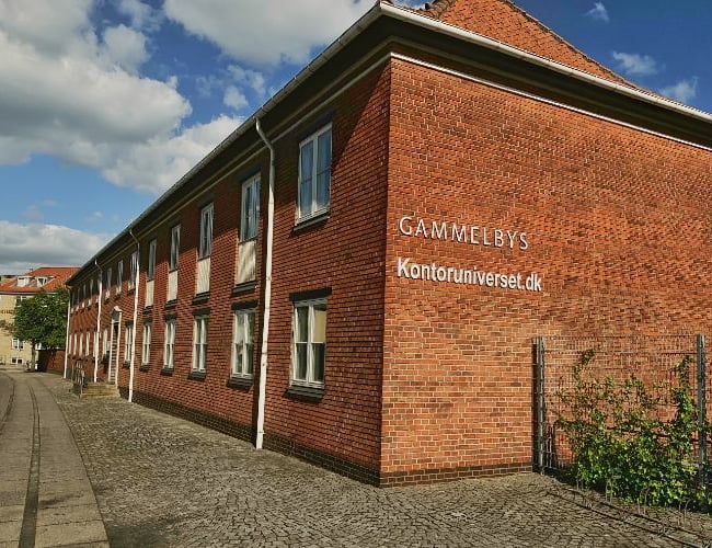 Salg af velfungerende kontorfælleskab i Aarhus C.