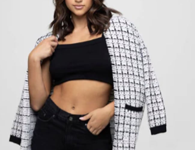 Salg af varelager med tøj