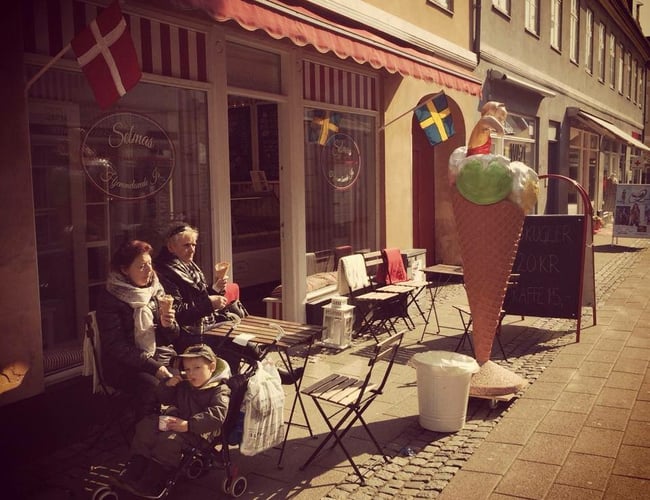 Ishus m. egen produktion centralt beliggende i Helsingør 