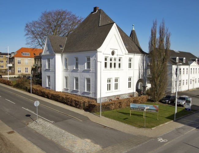 Velrenommeret kosmetisk klinik sælges