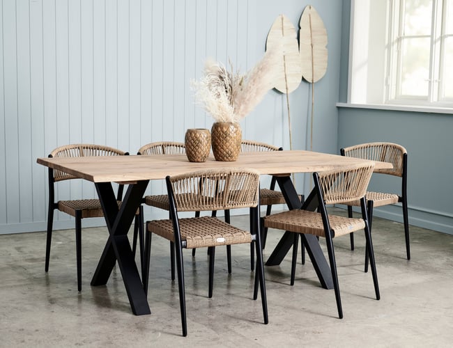 Woody Design – Webshop med plankeborde og bæredygtige designmøbler (dropshipping, ingen lager)