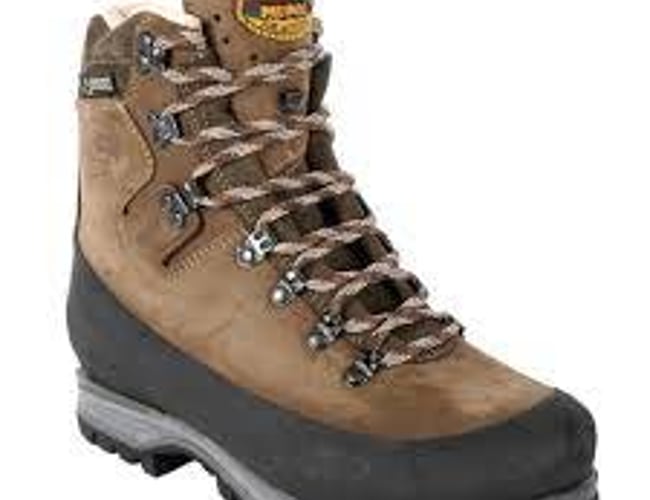 Onlinebutik for jagt og udendørs udstyr - Omsætning på 4,1 millioner. DKK på 9 måneder