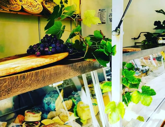 Mobil forretning - ost, vin og delikatesser