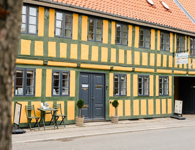  Holistisk skønhedsklinik i Aarhus C