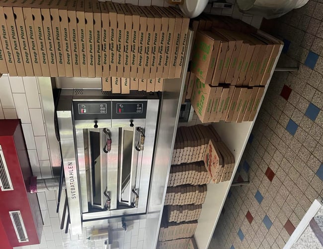 Velkendt og første nogensinde pizzaria i Odense til salg. 